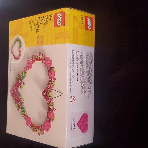 Lego Heart Ornament 40638 - Picture 4 of 8